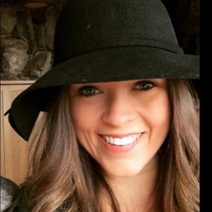 Meet your Posher, Molly